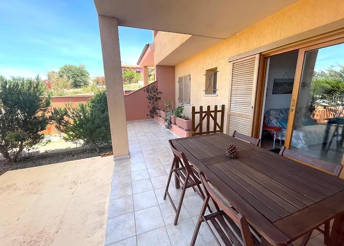 Casa I Corbezzoli - Paduledda - Isola Rossa Vakantiehuis Cascabraga